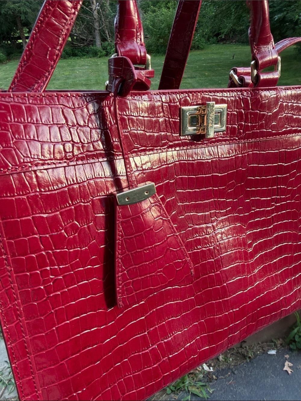 Talbots ~ Deep Red Croc-Embossed Tote Bag with Turn-Lock Closure - Picture 2 of 10